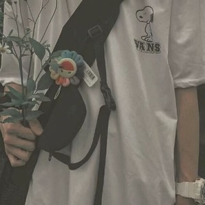 余海翔资料,余海翔最新歌曲,余海翔MV视频,余海翔音乐专辑,余海翔好听的歌