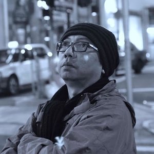 Roedyanto资料,Roedyanto最新歌曲,RoedyantoMV视频,Roedyanto音乐专辑,Roedyanto好听的歌