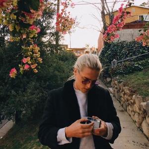 Mosss资料,Mosss最新歌曲,MosssMV视频,Mosss音乐专辑,Mosss好听的歌