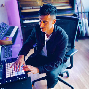 Michael Mulé资料,Michael Mulé最新歌曲,Michael MuléMV视频,Michael Mulé音乐专辑,Michael Mulé好听的歌