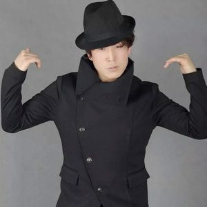 金鹰资料,金鹰最新歌曲,金鹰MV视频,金鹰音乐专辑,金鹰好听的歌