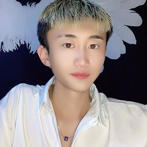 吕向春资料,吕向春最新歌曲,吕向春MV视频,吕向春音乐专辑,吕向春好听的歌