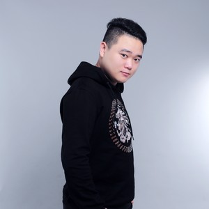 小杨资料,小杨最新歌曲,小杨MV视频,小杨音乐专辑,小杨好听的歌