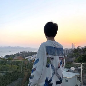 阿繁资料,阿繁最新歌曲,阿繁MV视频,阿繁音乐专辑,阿繁好听的歌