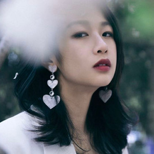 高洁萍资料,高洁萍最新歌曲,高洁萍MV视频,高洁萍音乐专辑,高洁萍好听的歌