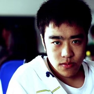 跃进人海拥抱你