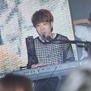 唐亚伦资料,唐亚伦最新歌曲,唐亚伦MV视频,唐亚伦音乐专辑,唐亚伦好听的歌