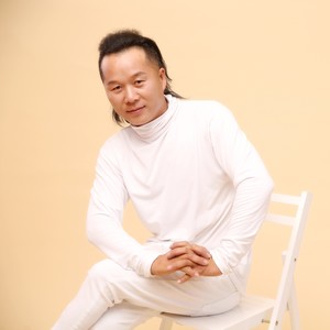 王忠伟资料,王忠伟最新歌曲,王忠伟MV视频,王忠伟音乐专辑,王忠伟好听的歌