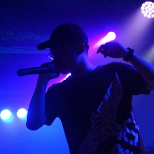 孔岱山资料,孔岱山最新歌曲,孔岱山MV视频,孔岱山音乐专辑,孔岱山好听的歌