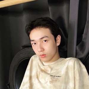 伽里资料,伽里最新歌曲,伽里MV视频,伽里音乐专辑,伽里好听的歌