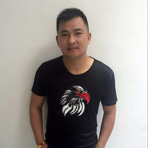 六郎 Qq音乐 千万正版音乐海量无损曲库新歌热歌天天畅听的高品质音乐平台