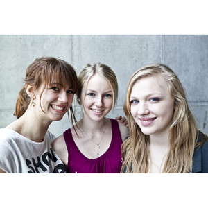 The Fireflies资料,The Fireflies最新歌曲,The FirefliesMV视频,The Fireflies音乐专辑,The Fireflies好听的歌