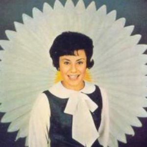 Ginny Arnell资料,Ginny Arnell最新歌曲,Ginny ArnellMV视频,Ginny Arnell音乐专辑,Ginny Arnell好听的歌