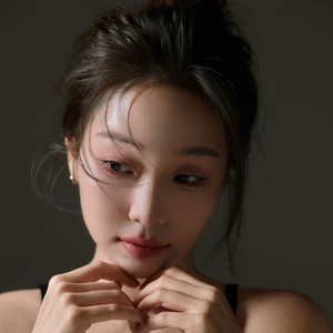 依然Annatalia资料,依然Annatalia最新歌曲,依然AnnataliaMV视频,依然Annatalia音乐专辑,依然Annatalia好听的歌