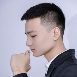 朱弘毅资料,朱弘毅最新歌曲,朱弘毅MV视频,朱弘毅音乐专辑,朱弘毅好听的歌