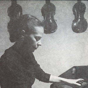 Isolde Ahlgrimm资料,Isolde Ahlgrimm最新歌曲,Isolde AhlgrimmMV视频,Isolde Ahlgrimm音乐专辑,Isolde Ahlgrimm好听的歌