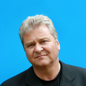 Dirk Busch