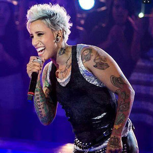 Luana Camarah资料,Luana Camarah最新歌曲,Luana CamarahMV视频,Luana Camarah音乐专辑,Luana Camarah好听的歌