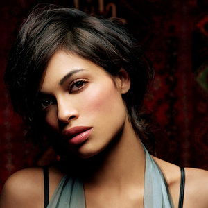 Rosario Dawson资料,Rosario Dawson最新歌曲,Rosario DawsonMV视频,Rosario Dawson音乐专辑,Rosario Dawson好听的歌