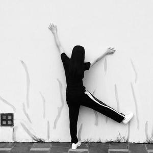 M.H资料,M.H最新歌曲,M.HMV视频,M.H音乐专辑,M.H好听的歌