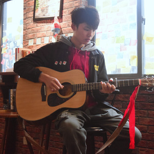 石宸毅资料,石宸毅最新歌曲,石宸毅MV视频,石宸毅音乐专辑,石宸毅好听的歌