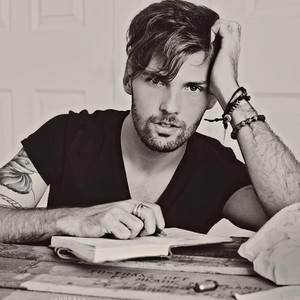 Blaise Guld资料,Blaise Guld最新歌曲,Blaise GuldMV视频,Blaise Guld音乐专辑,Blaise Guld好听的歌