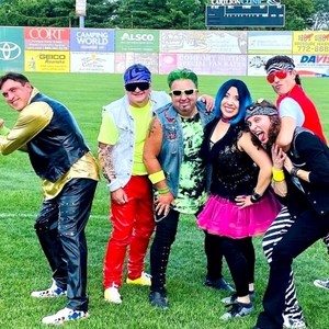 Kids In America资料,Kids In America最新歌曲,Kids In AmericaMV视频,Kids In America音乐专辑,Kids In America好听的歌