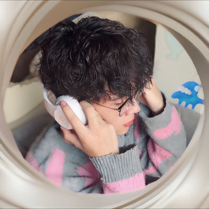 汪Ww资料,汪Ww最新歌曲,汪WwMV视频,汪Ww音乐专辑,汪Ww好听的歌