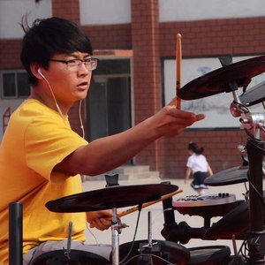 椰子资料,椰子最新歌曲,椰子MV视频,椰子音乐专辑,椰子好听的歌