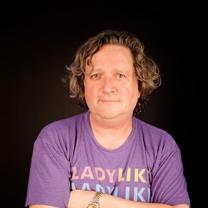 Glenn Tilbrook资料,Glenn Tilbrook最新歌曲,Glenn TilbrookMV视频,Glenn Tilbrook音乐专辑,Glenn Tilbrook好听的歌