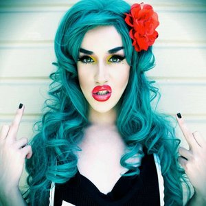 Adore Delano