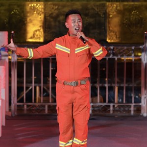 贾晓辉是大骗子