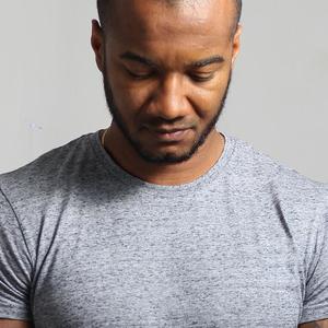 Renato Xtrova资料,Renato Xtrova最新歌曲,Renato XtrovaMV视频,Renato Xtrova音乐专辑,Renato Xtrova好听的歌