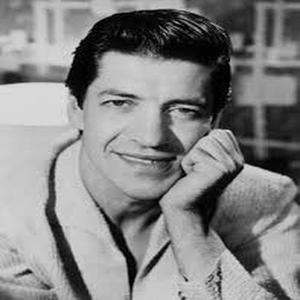 Michael Holiday资料,Michael Holiday最新歌曲,Michael HolidayMV视频,Michael Holiday音乐专辑,Michael Holiday好听的歌