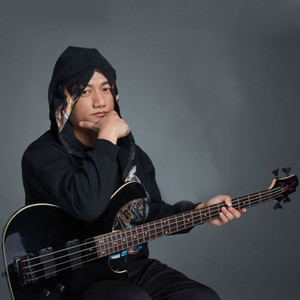 李杨飞资料,李杨飞最新歌曲,李杨飞MV视频,李杨飞音乐专辑,李杨飞好听的歌