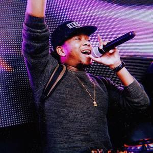 Dizzy Dee资料,Dizzy Dee最新歌曲,Dizzy DeeMV视频,Dizzy Dee音乐专辑,Dizzy Dee好听的歌