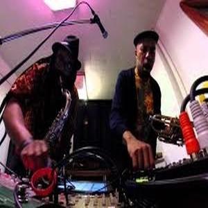 Freddie Douggie资料,Freddie Douggie最新歌曲,Freddie DouggieMV视频,Freddie Douggie音乐专辑,Freddie Douggie好听的歌