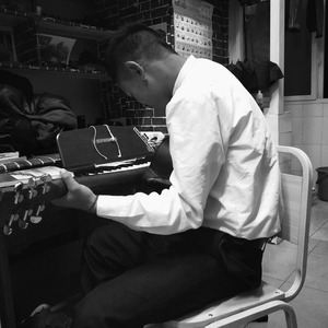 莫色约且资料,莫色约且最新歌曲,莫色约且MV视频,莫色约且音乐专辑,莫色约且好听的歌