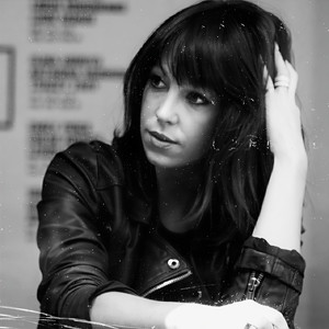 Laura Welsh资料,Laura Welsh最新歌曲,Laura WelshMV视频,Laura Welsh音乐专辑,Laura Welsh好听的歌