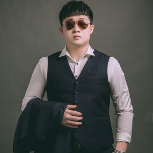 陈伟煌资料,陈伟煌最新歌曲,陈伟煌MV视频,陈伟煌音乐专辑,陈伟煌好听的歌