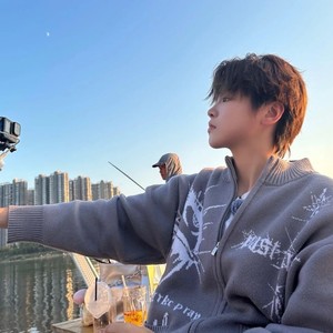 冯可馨资料,冯可馨最新歌曲,冯可馨MV视频,冯可馨音乐专辑,冯可馨好听的歌