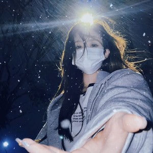 语曼吖资料,语曼吖最新歌曲,语曼吖MV视频,语曼吖音乐专辑,语曼吖好听的歌