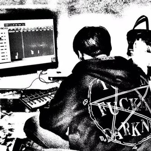 大城堡资料,大城堡最新歌曲,大城堡MV视频,大城堡音乐专辑,大城堡好听的歌