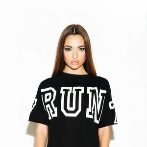 Mari Ferrari资料,Mari Ferrari最新歌曲,Mari FerrariMV视频,Mari Ferrari音乐专辑,Mari Ferrari好听的歌