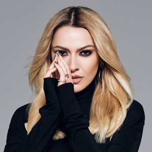 Hadise资料,Hadise最新歌曲,HadiseMV视频,Hadise音乐专辑,Hadise好听的歌