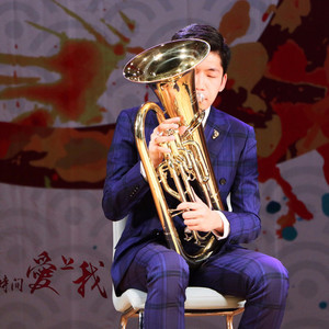 李涵资料,李涵最新歌曲,李涵MV视频,李涵音乐专辑,李涵好听的歌
