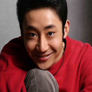 男人流眼泪为了谁