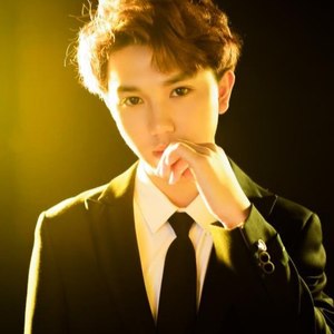 仙剑小垒资料,仙剑小垒最新歌曲,仙剑小垒MV视频,仙剑小垒音乐专辑,仙剑小垒好听的歌