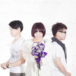 Cocoon Bells资料,Cocoon Bells最新歌曲,Cocoon BellsMV视频,Cocoon Bells音乐专辑,Cocoon Bells好听的歌