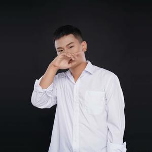 Hoàng Green资料,Hoàng Green最新歌曲,Hoàng GreenMV视频,Hoàng Green音乐专辑,Hoàng Green好听的歌